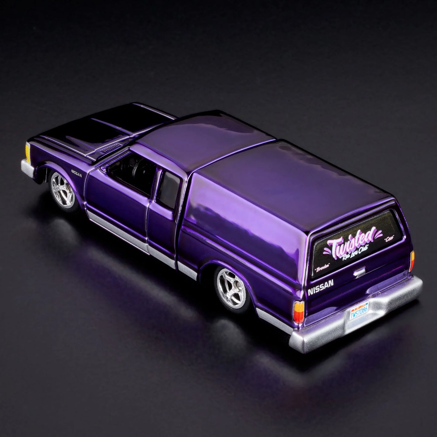 Hot Wheels RLC Exclusive 1986 Nissan 720 King Cab