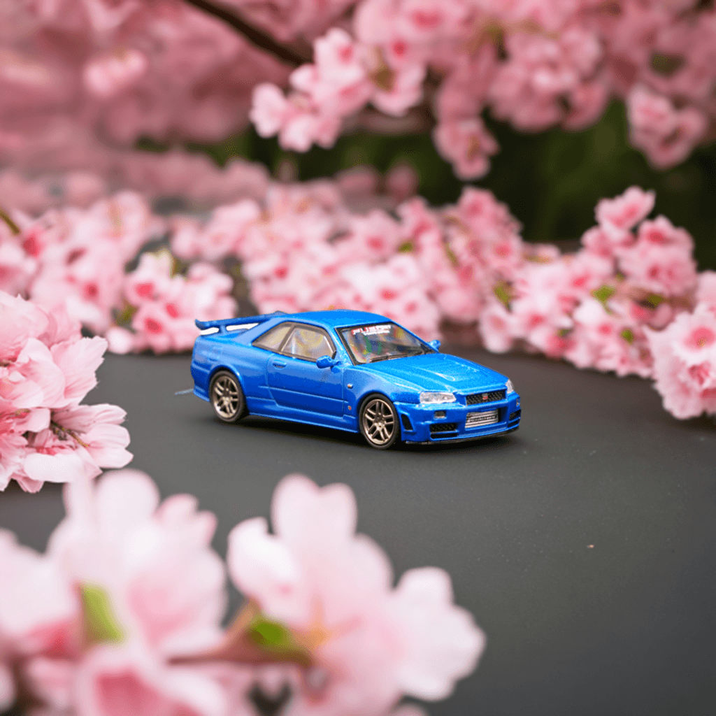 Tarmac Works x Schuco Nismo R34 GT-R Z-tune FuelFest Tokyo 2023 - EverydayThreads