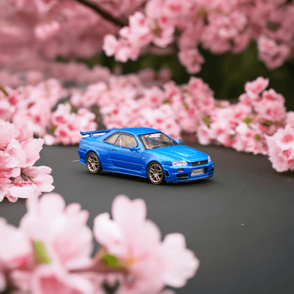 Tarmac Works x Schuco Nismo R34 GT-R Z-tune FuelFest Tokyo 2023 - EverydayThreads